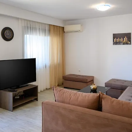 Antheon Ground Floor Apartment Agios Nikolaos (Crete)